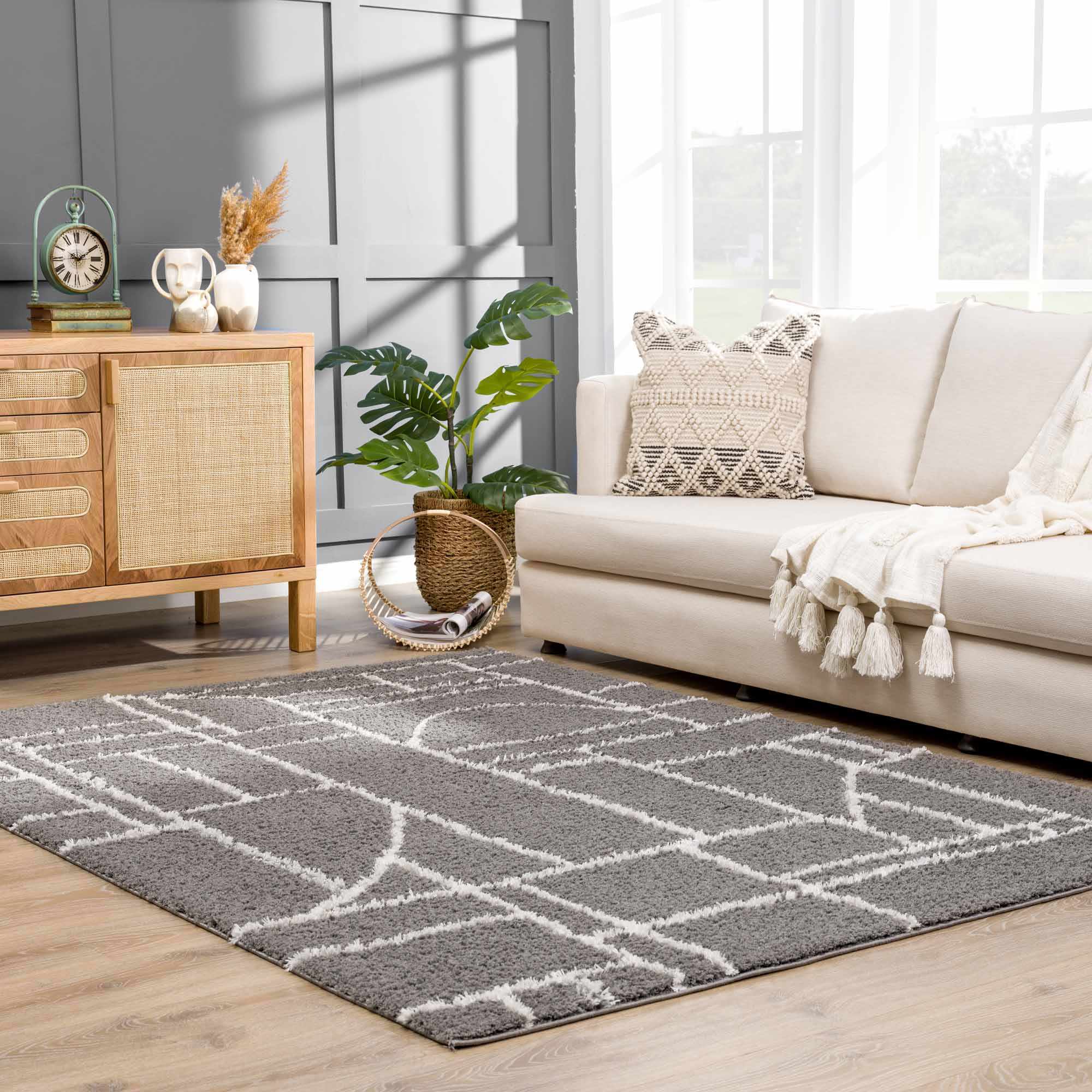 Andia Charcoal Area Rug - Clearance by Boutique Rugs