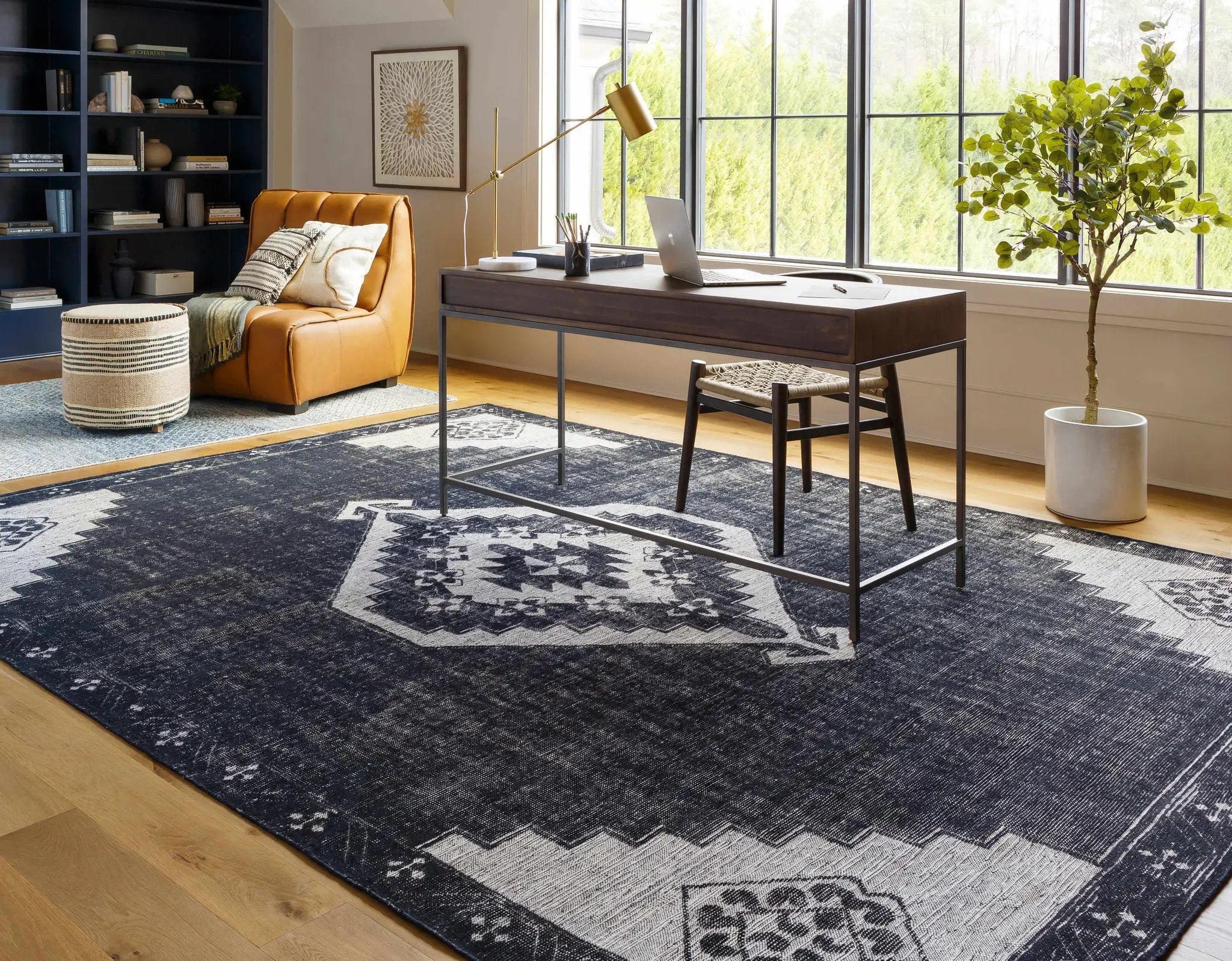 Siraway Handmade Wool Area Rug - Clearance by Boutique Rugs