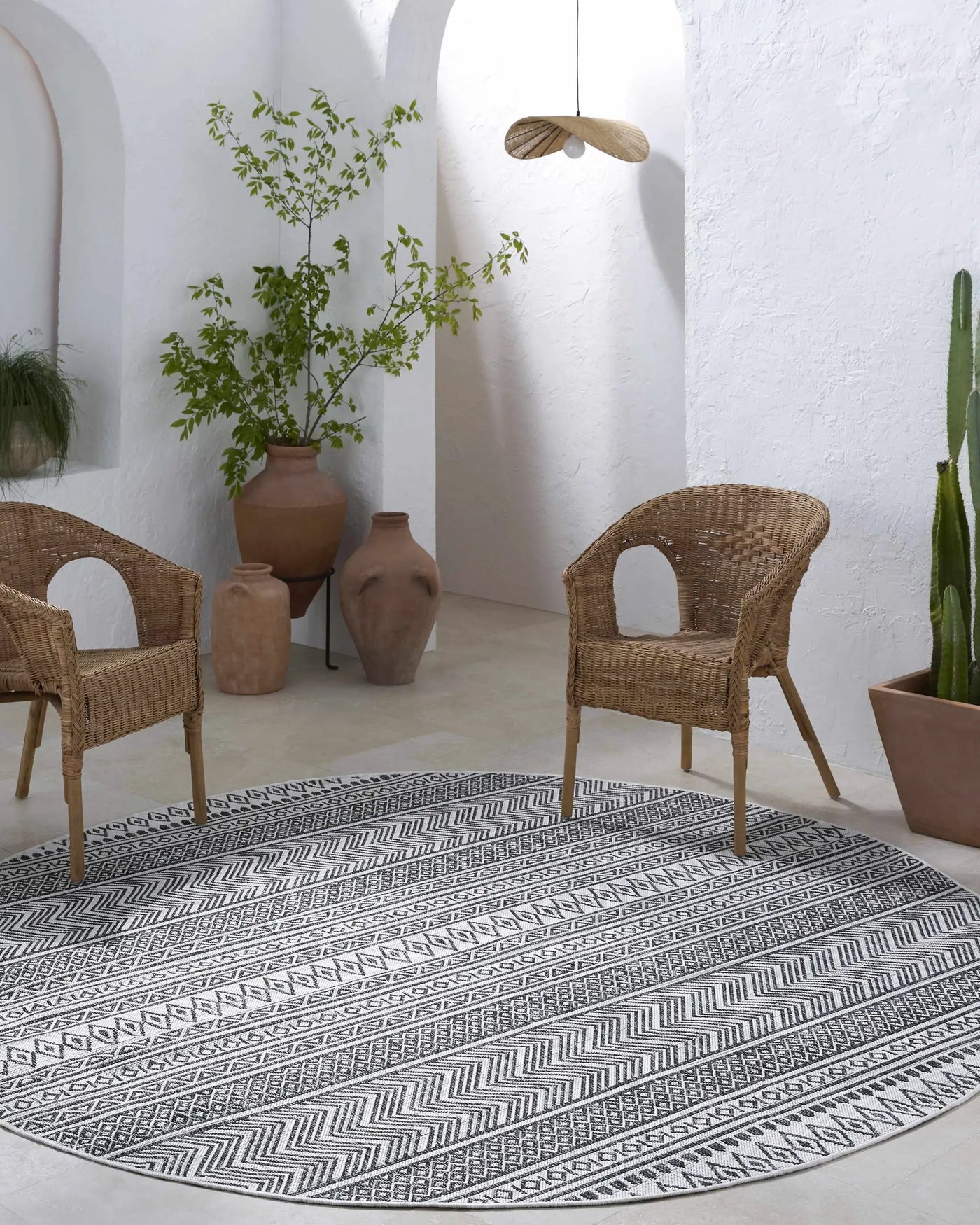 Imboden Black&White Outdoor Rug by Boutique Rugs