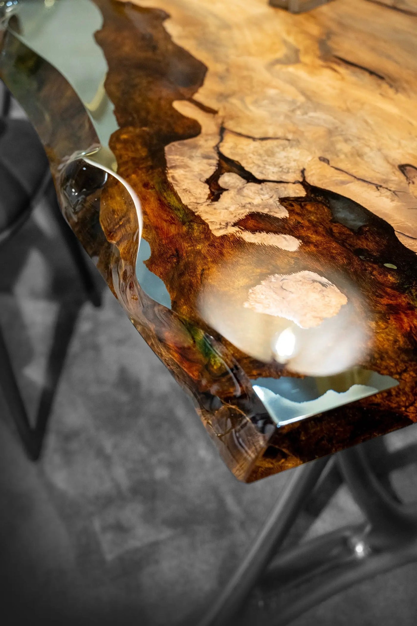 Natural Epoxy Side Dining Table Made Of Linden Wood | Aluminum Legs Featured by Gizz