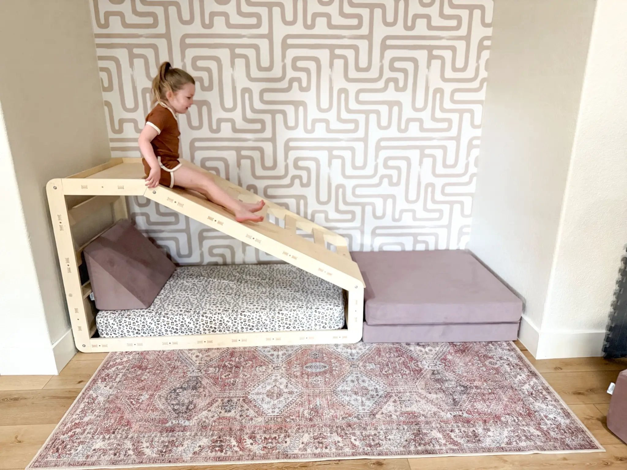 FERNANDA- Play Cube by Bush Acres