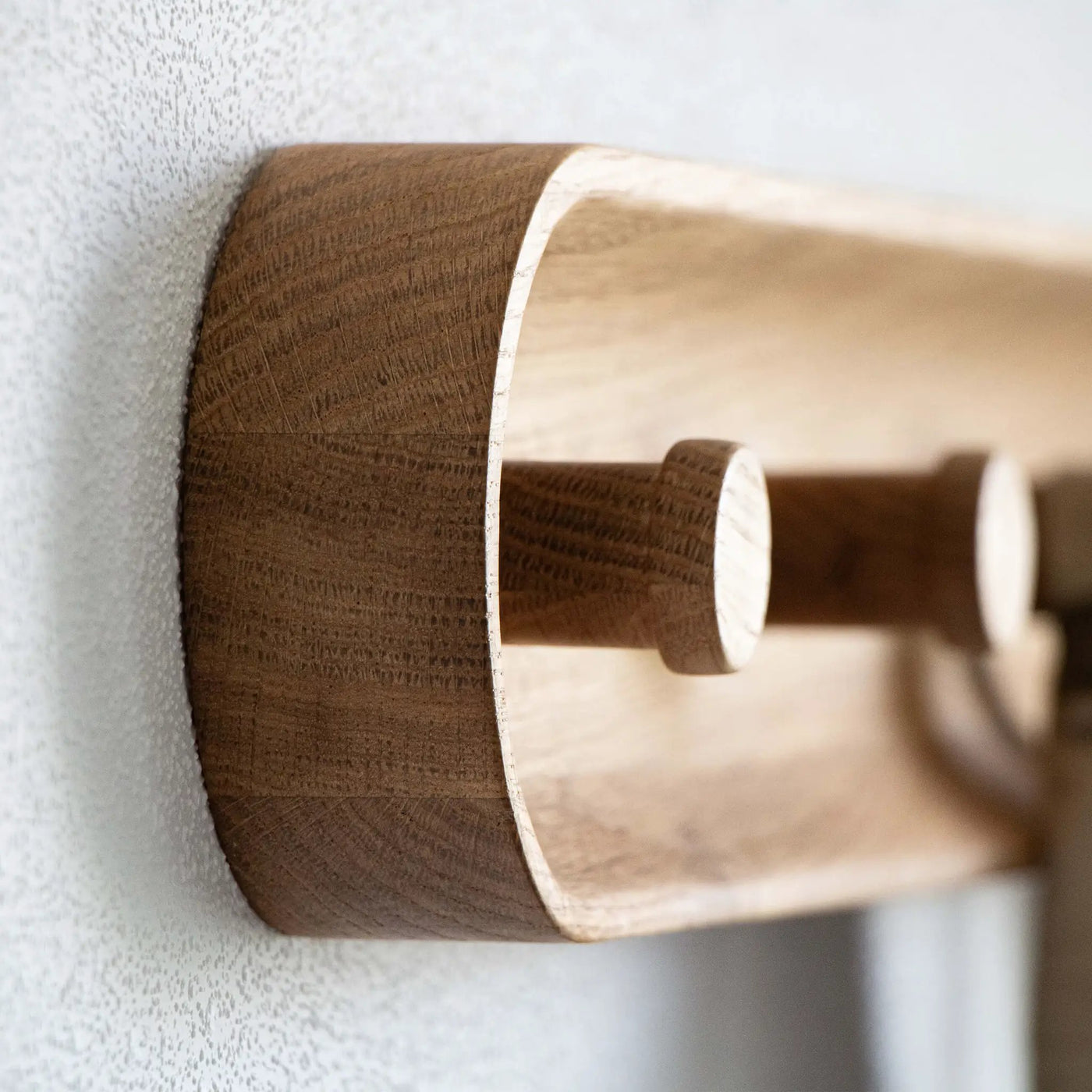 THE HELEN - wall hanger by VARBROS