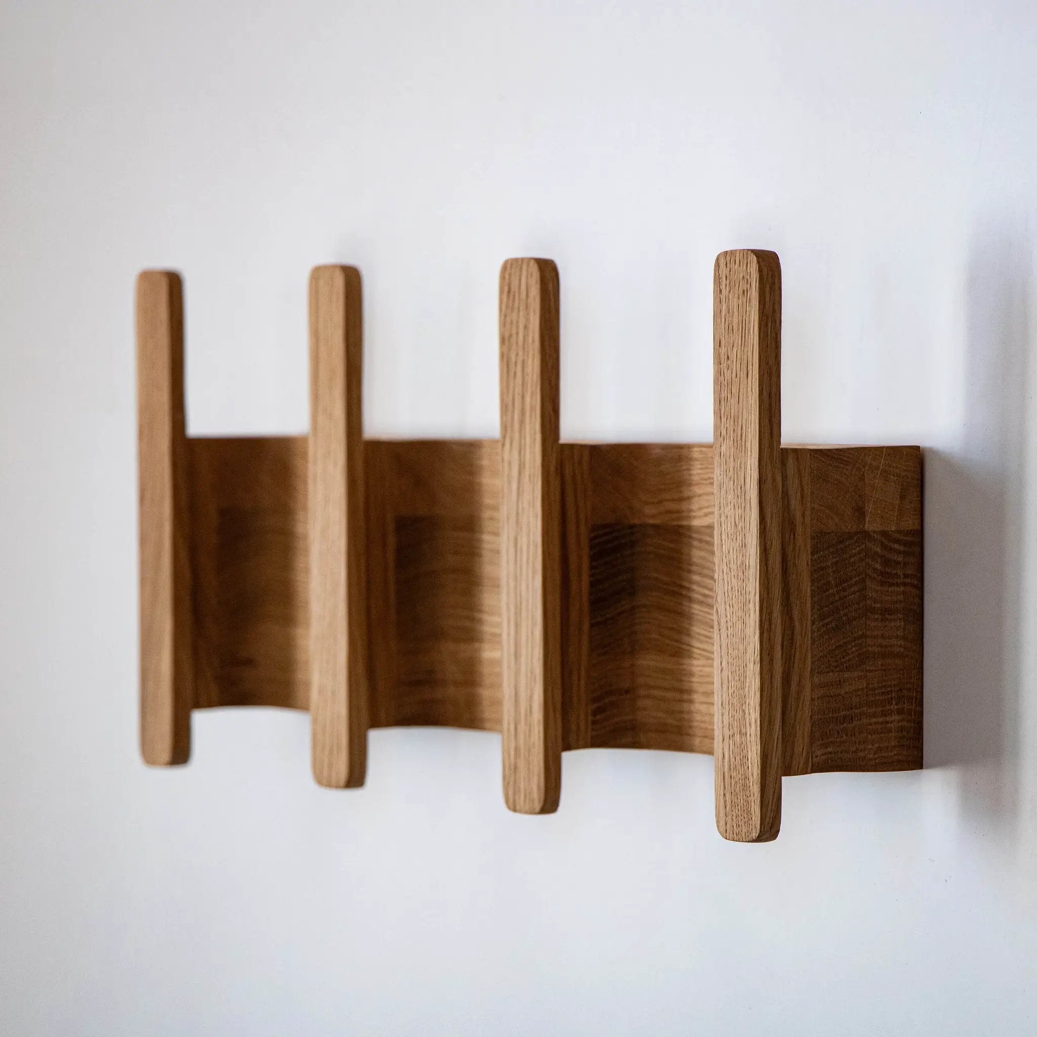 THE VERA - wall hanger by VARBROS