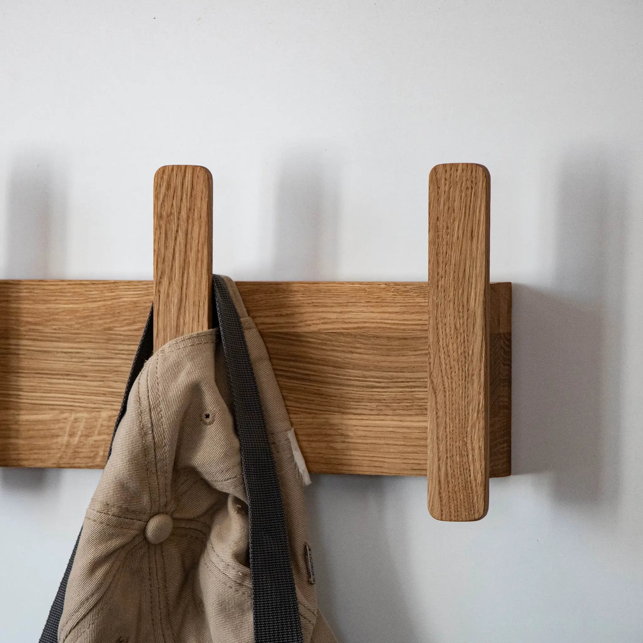 THE VERA - wall hanger by VARBROS