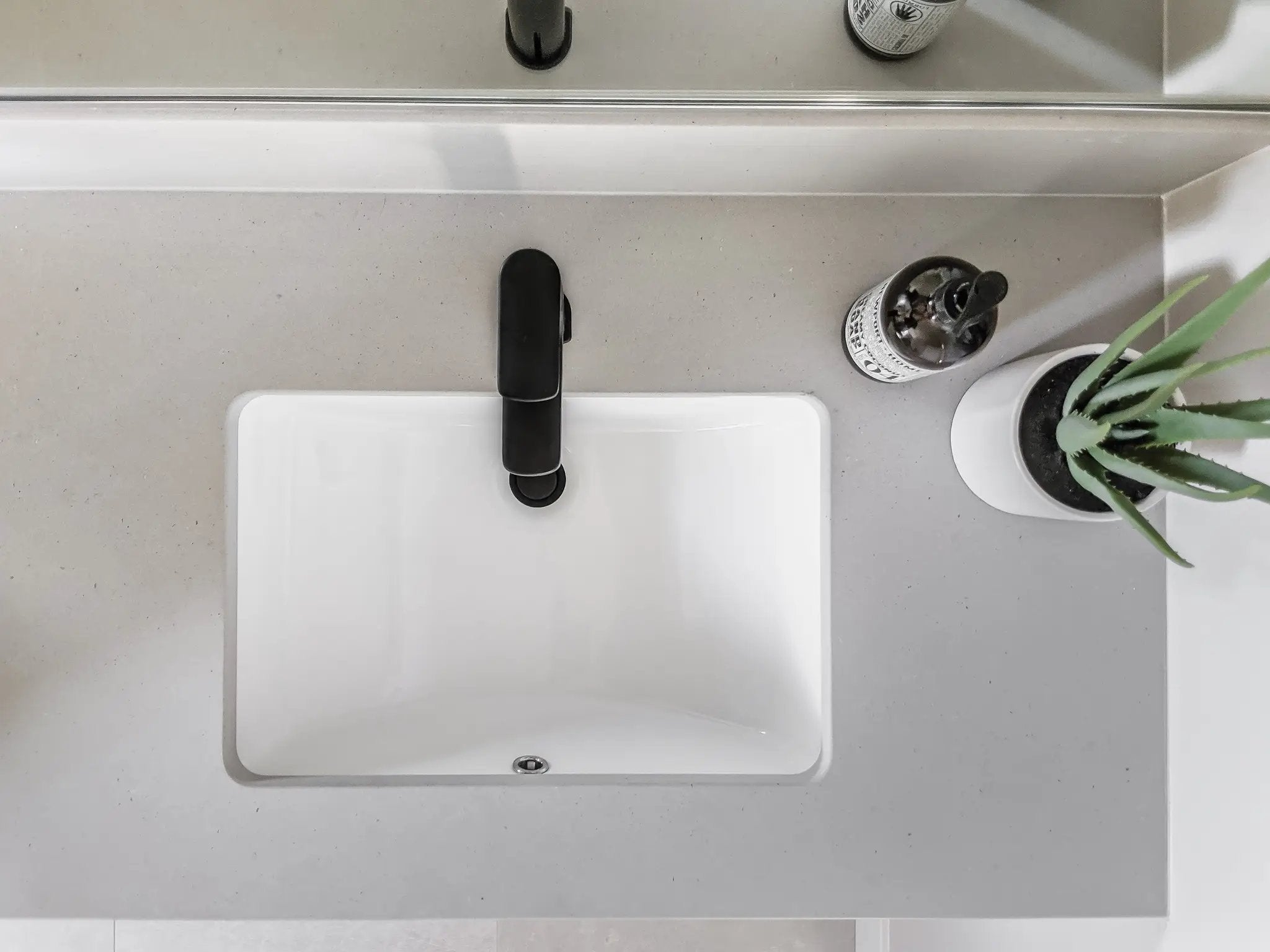Zeek ZP-1611 Small Rectangular U/M Bathroom Sink 16 x 11 Inch by ZEEK