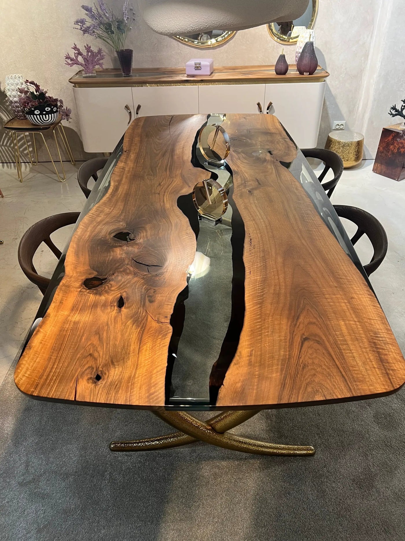 Luxurious Ivory Shaped Legs Epoxy Resin Dining Room Table by Gizz