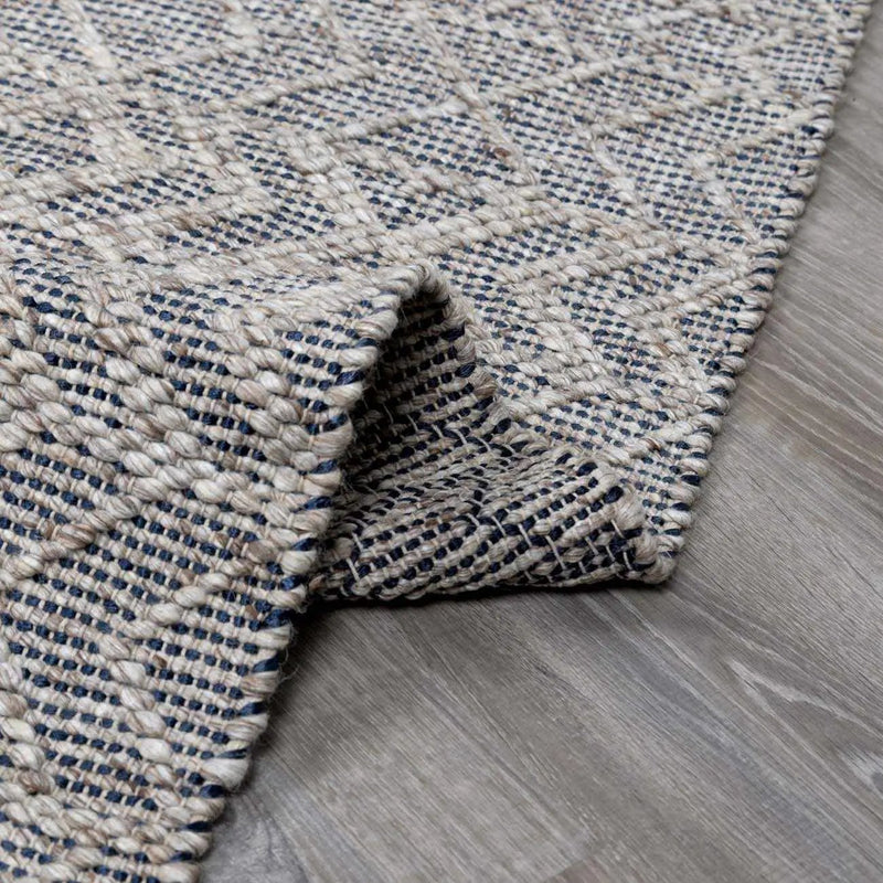 Ironia Handmade Faux Silk Rug - Clearance by Boutique Rugs
