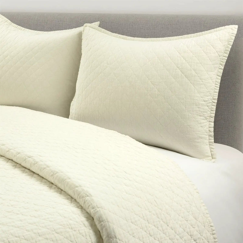Full/Queen Lightweight Cotton Linen Ivory Textured Reversible 3-Piece Quilt Set by HomePacific