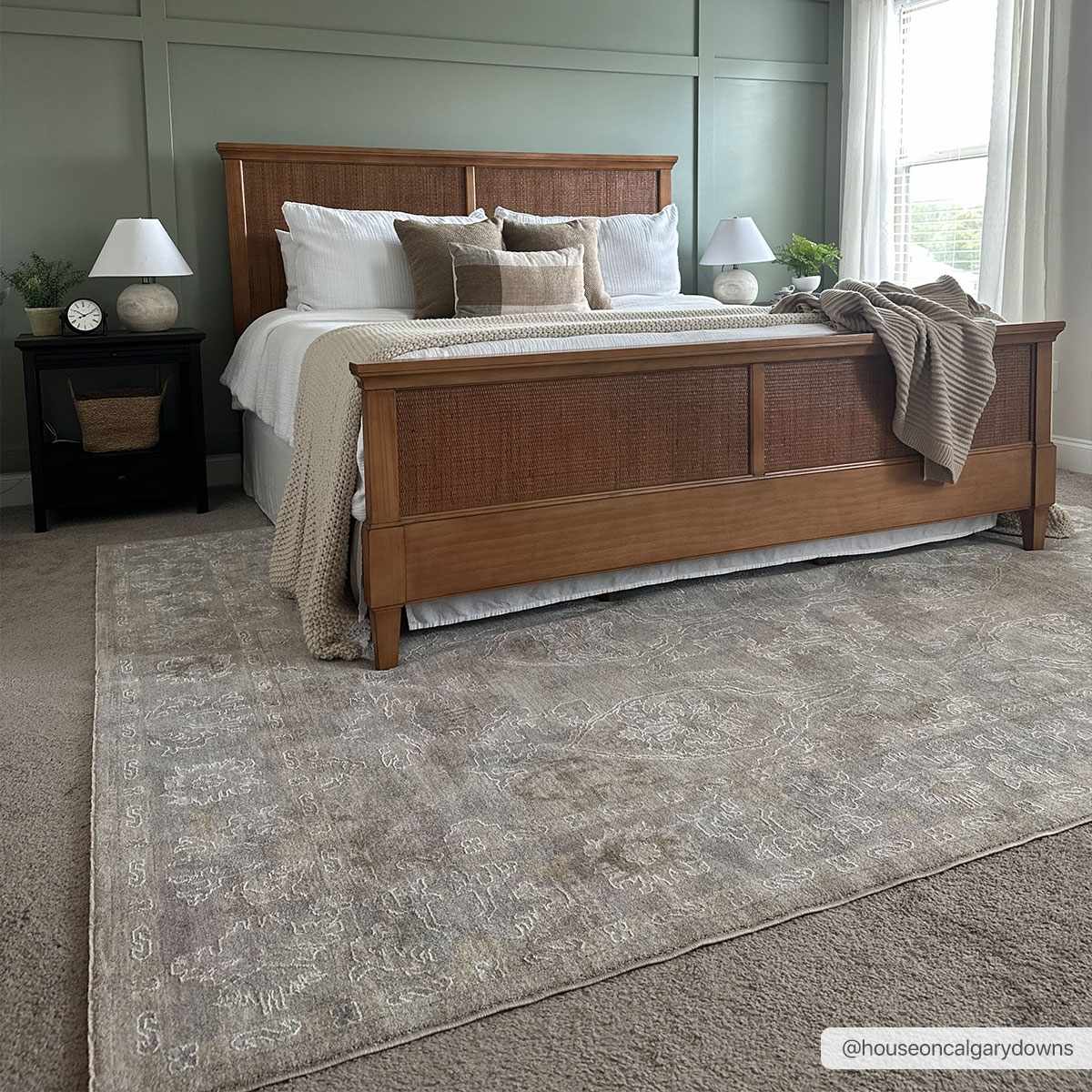 Istas Thick Luxe Area Rug - Clearance by Boutique Rugs