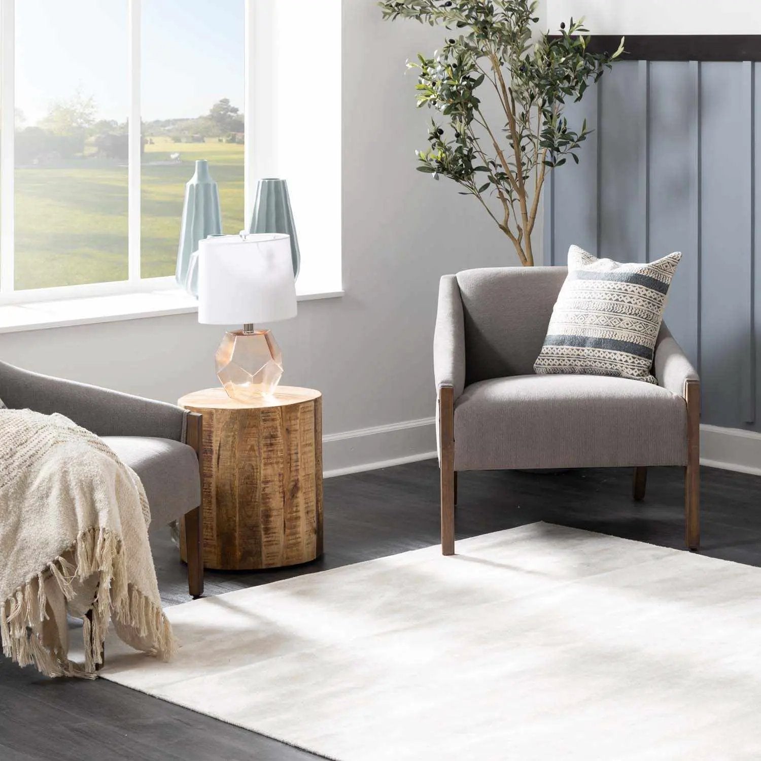 Jantianon Table Lamp by Boutique Rugs
