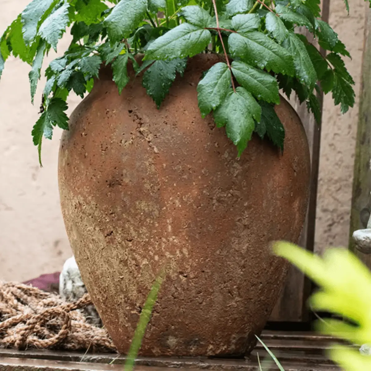 Distressed Cement Plant Pot by RusticReach