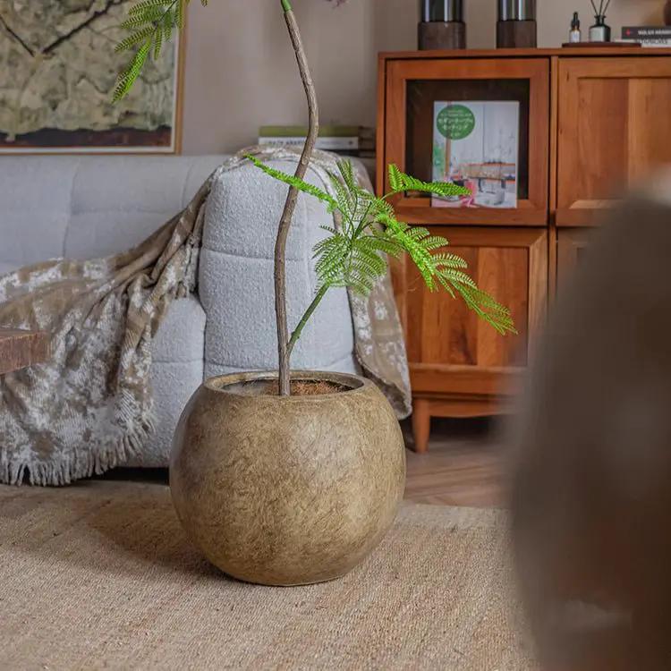 Round Magnesium Clay Planter by RusticReach