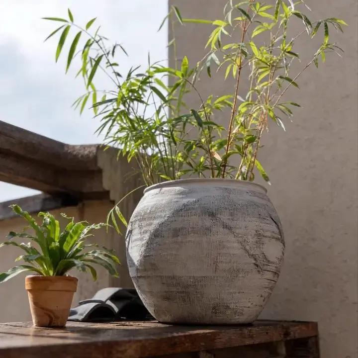 Sierra Round Pot Planter by RusticReach