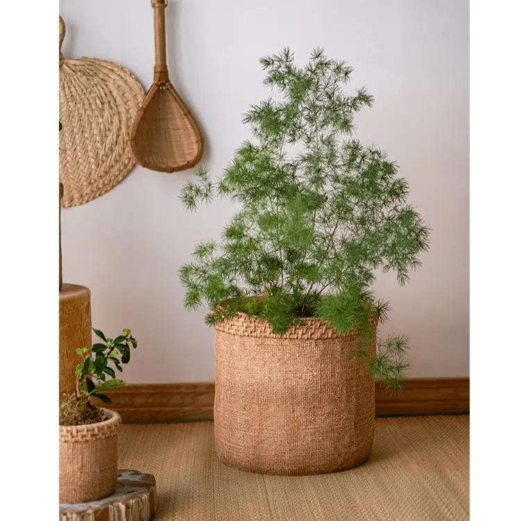 Straw Looking Concrete Planter by RusticReach