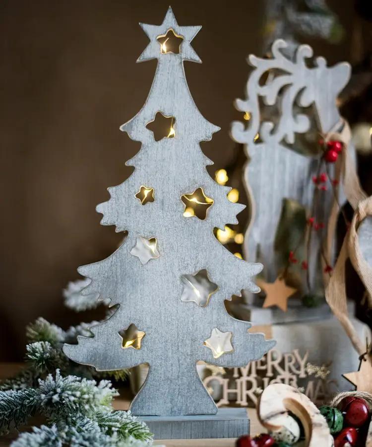 Christmas Desktop Decoration Figurines in Wood by RusticReach