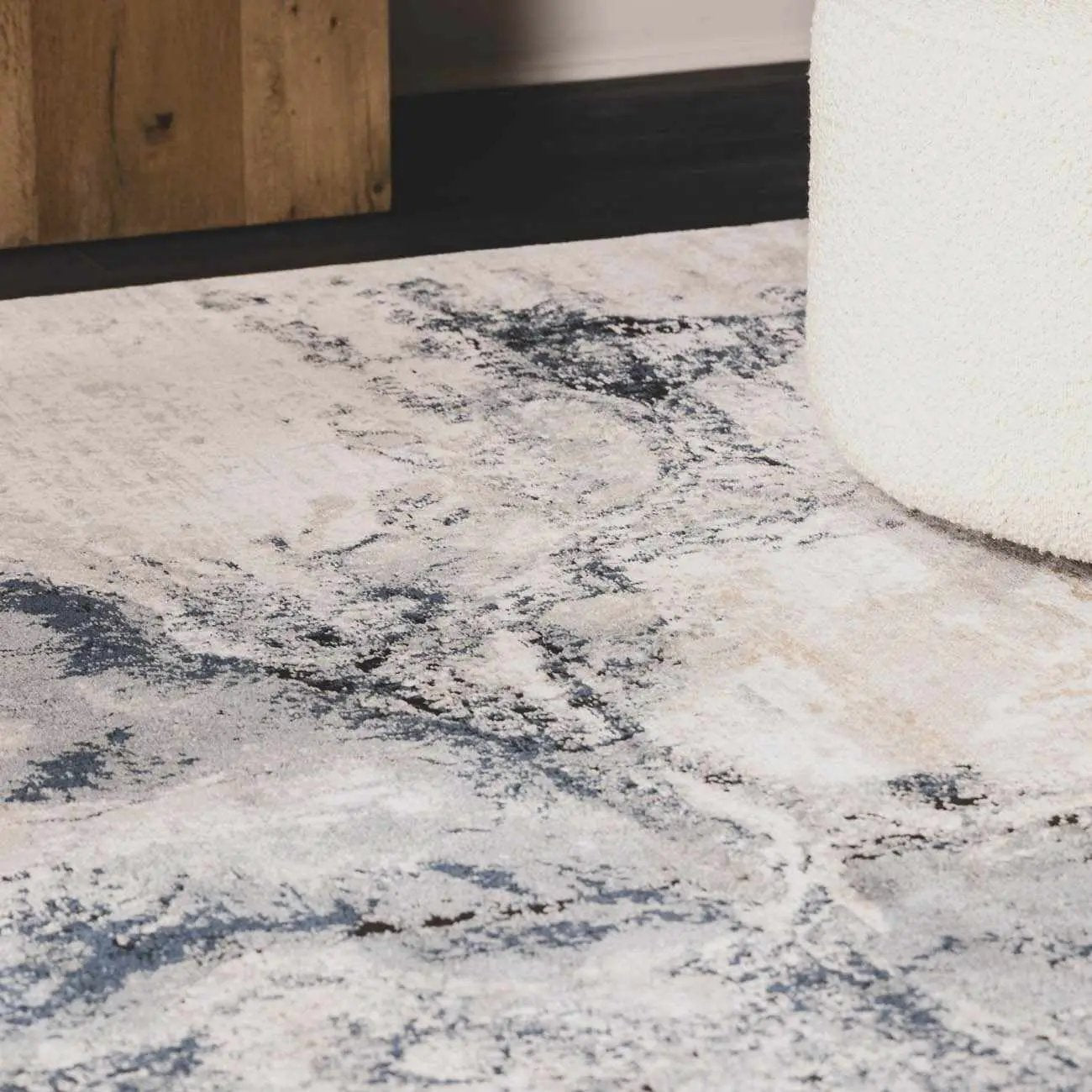 Kirkland Dark Blue Marble Rug by Boutique Rugs