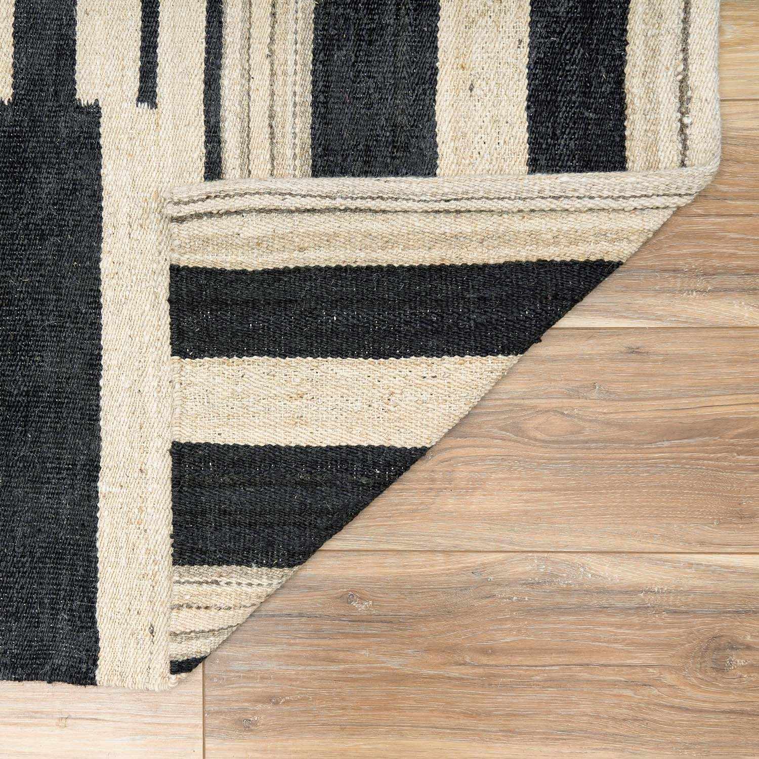 James Area Rug - Clearance by Boutique Rugs