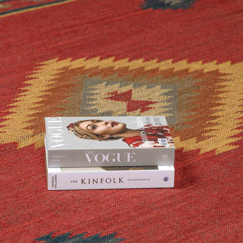 Hedon Wool Area Rug by Boutique Rugs