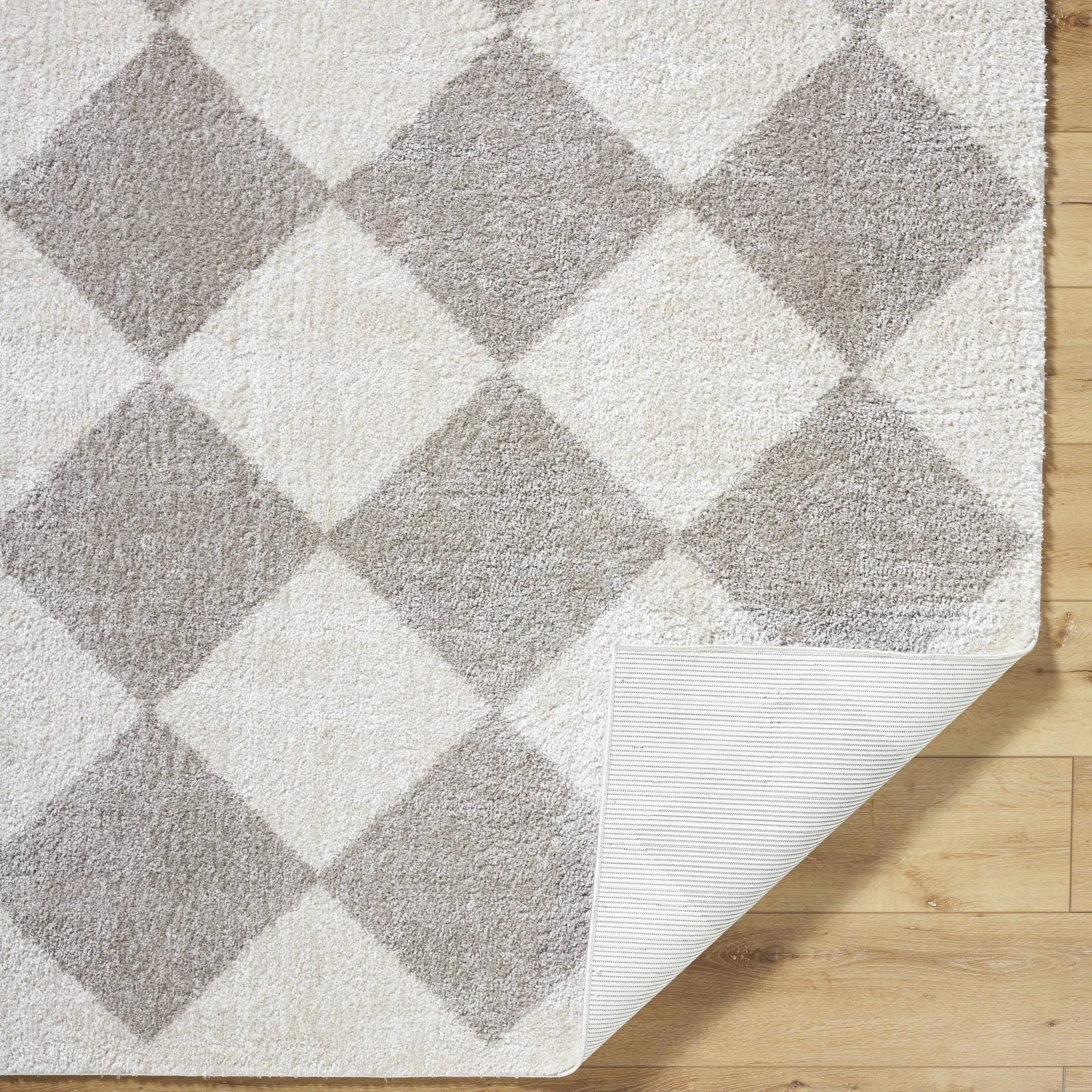 Arilla Gray Washable Diamond Area Rug by Boutique Rugs