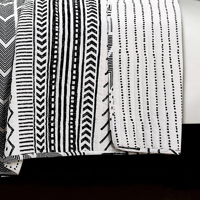 3 Piece Scandinavian Black White Reversible Cotton Set in King by HomePacific