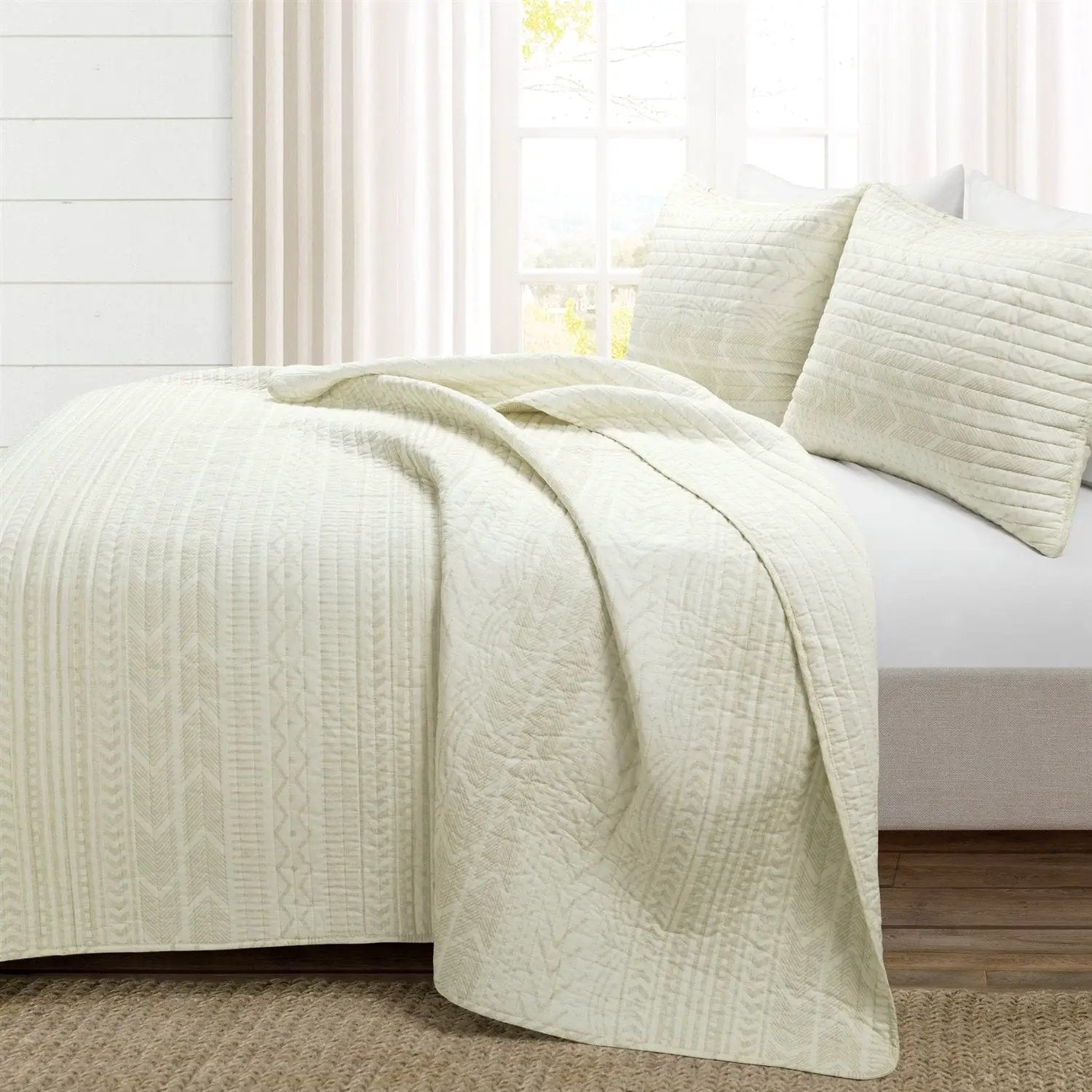 King size Scandinavian Chevron Ivory Reversible Cotton Quilt Set by HomePacific