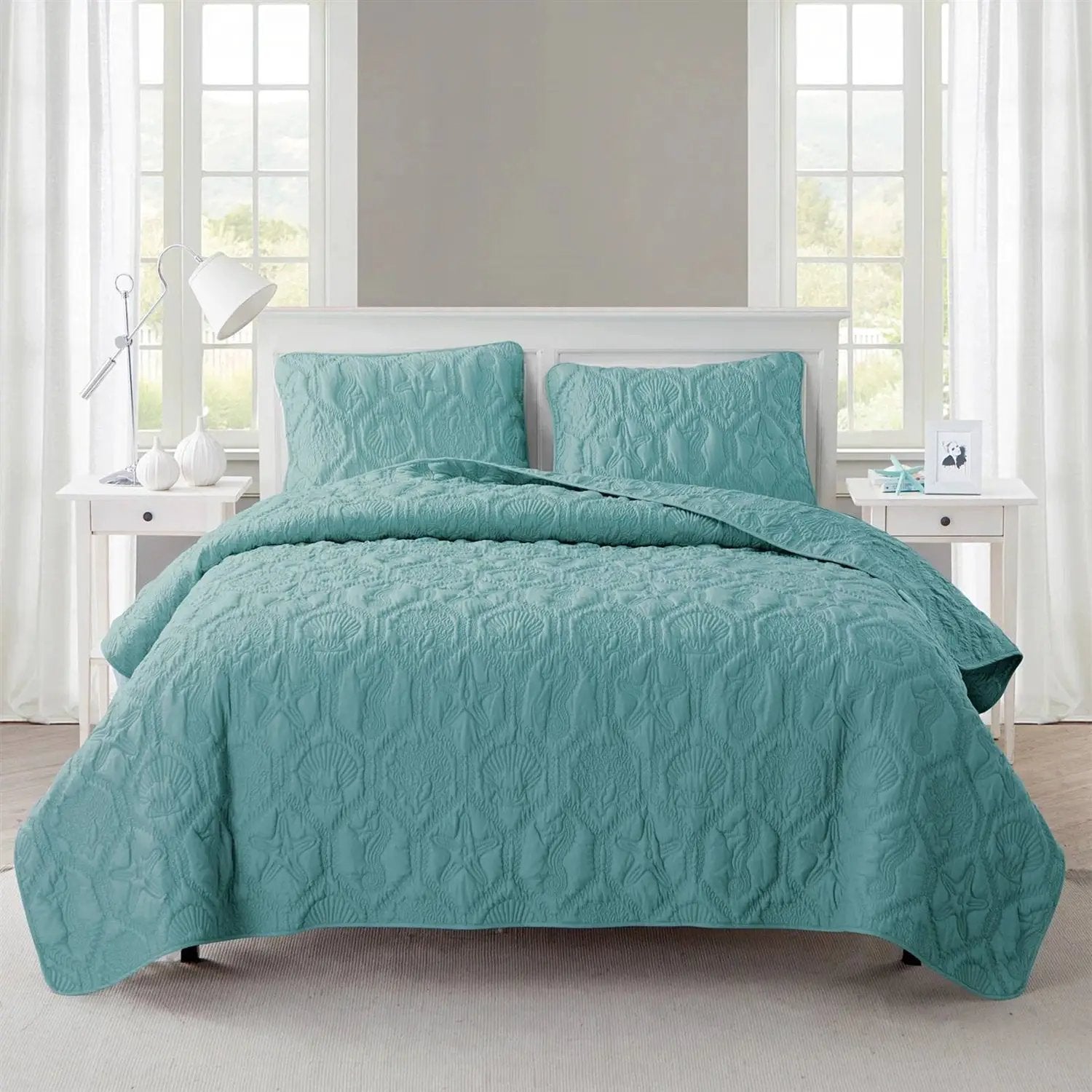 King Coastal Beach Starfish Seashell Seahorse Aqua Blue Teal 3-Piece Quilt Set by HomePacific