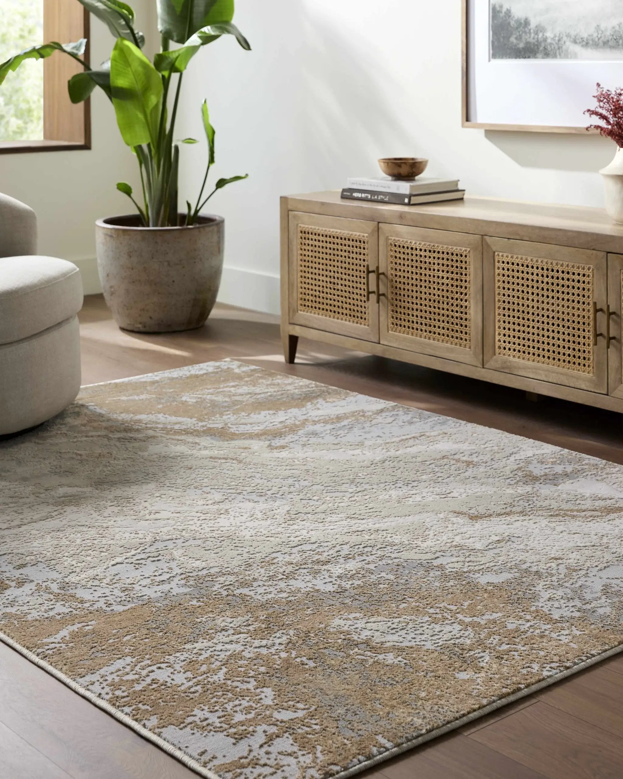 Akuchi Area Rug by Boutique Rugs