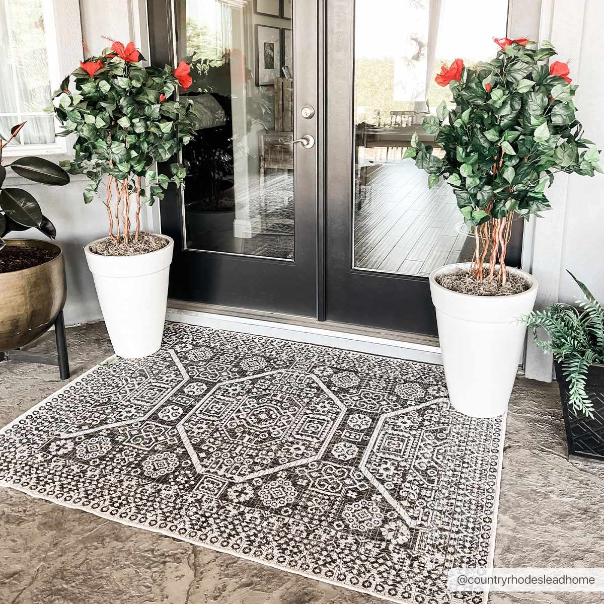 Kingscliff Nordic Outdoor Rug - Clearance by Boutique Rugs