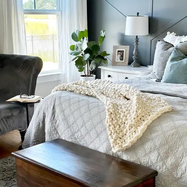 Soft Chunky Knitted Cream Throw Blanket by Decor Steals