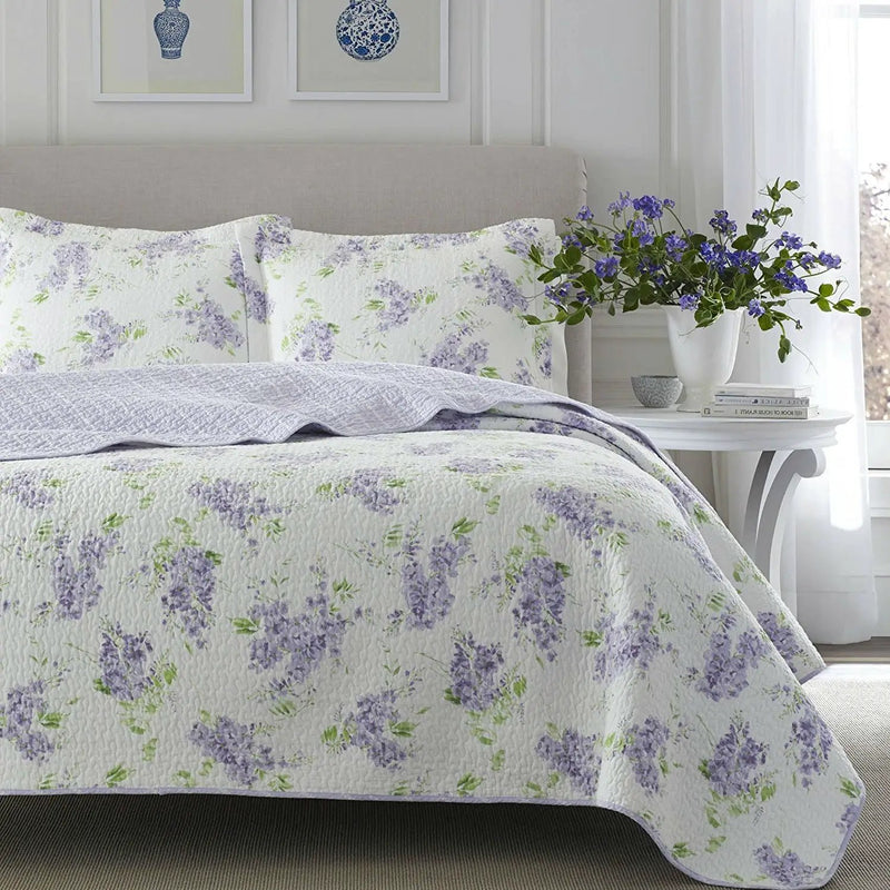 Full / Queen size 3-Piece Cotton Quilt Set with White Purple Floral Pattern by HomePacific