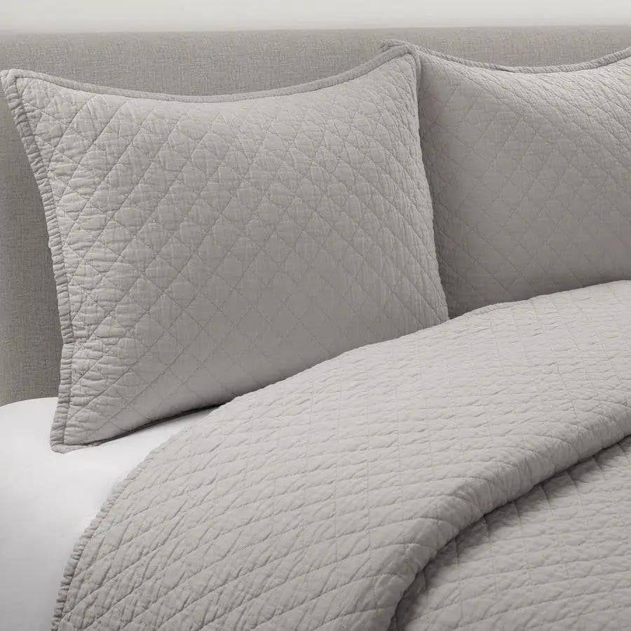 Full/Queen Lightweight Cotton Linen Grey Textured Reversible 3-Piece Quilt Set by HomePacific