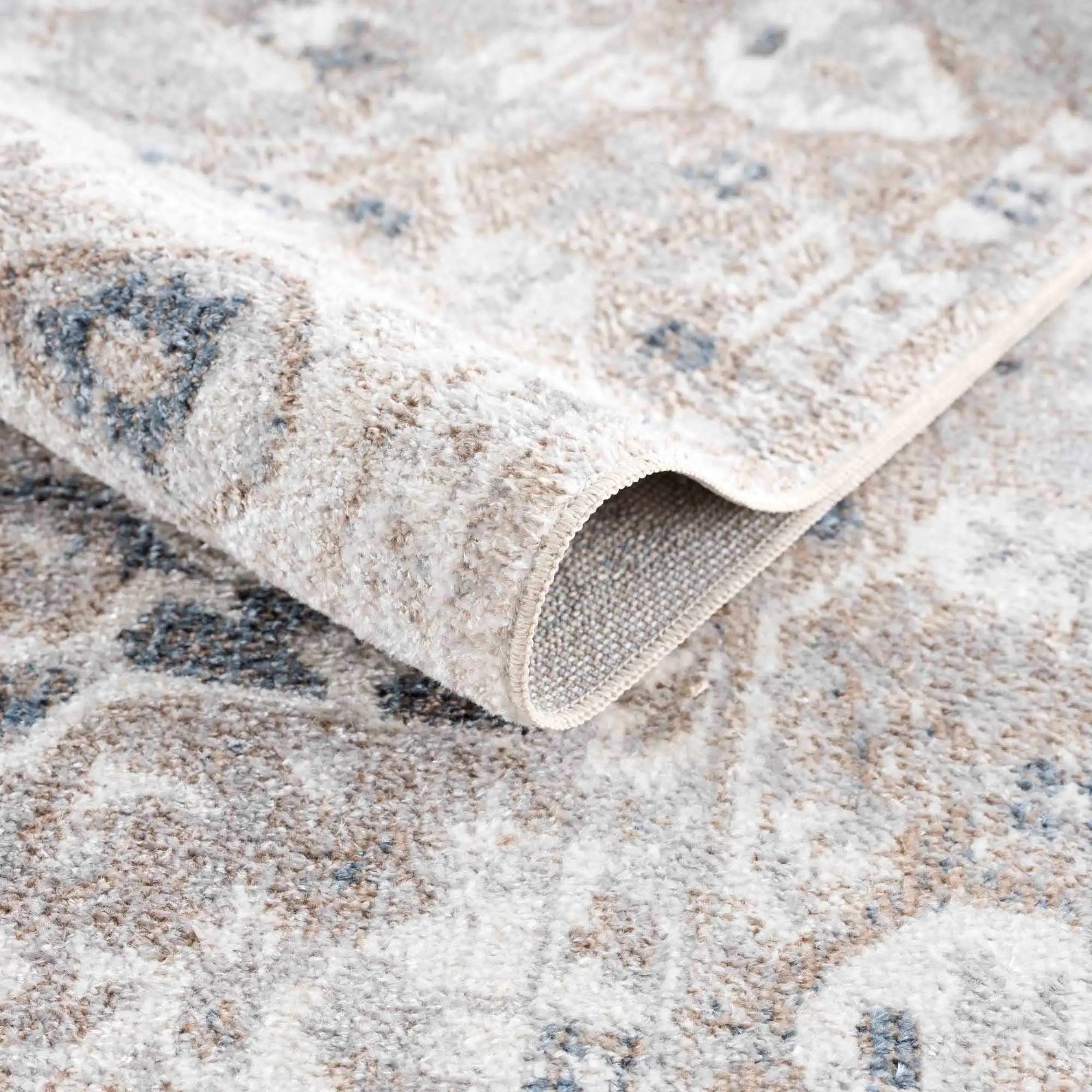 Dobry Boutique Washable Rug by Boutique Rugs