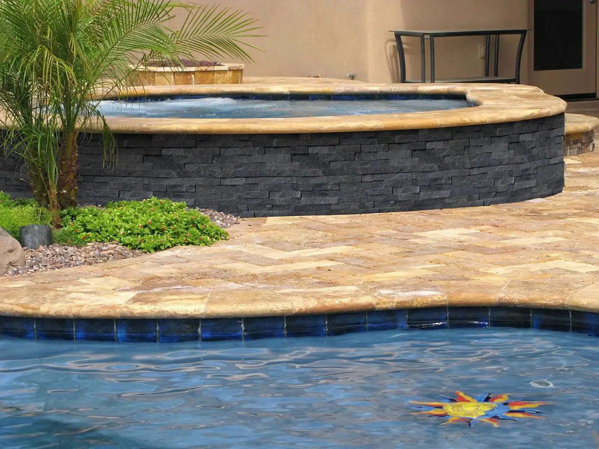 Coal Canyon Split Face Corner Quartzite Pavers 6x12 in a finished room