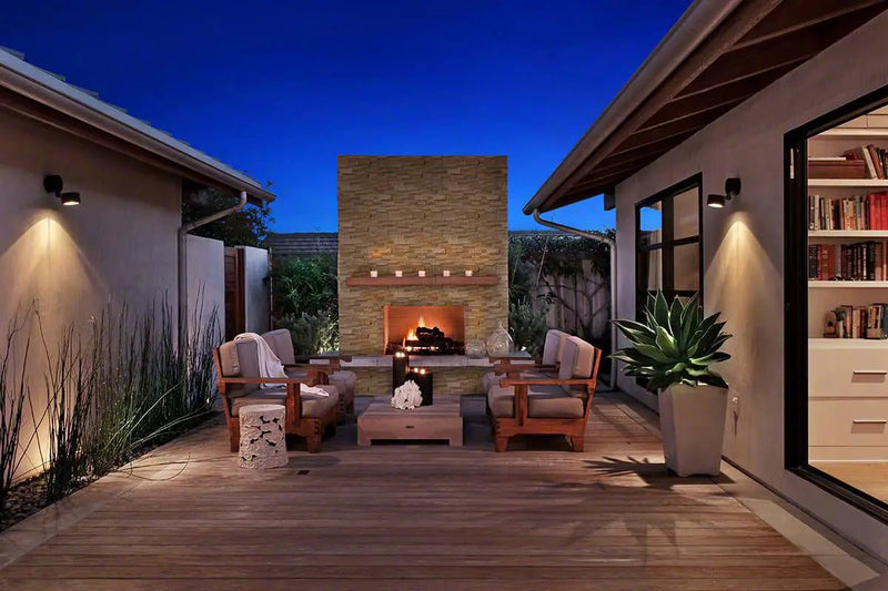 Casa Blend 3d Honed Travertine Pavers 6x24 in a finished room