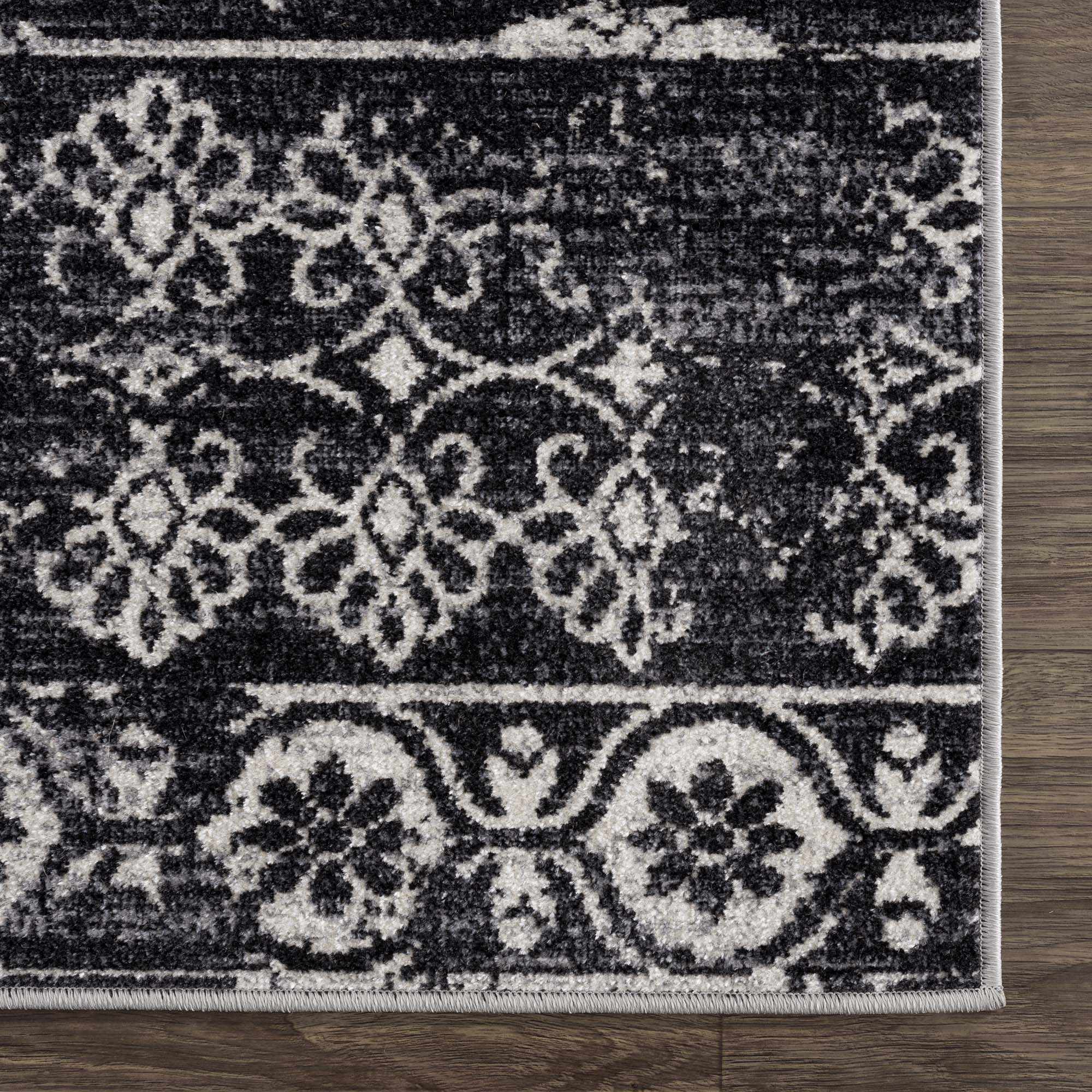 Kahraman Black & White Washable Rug - Clearance by Boutique Rugs