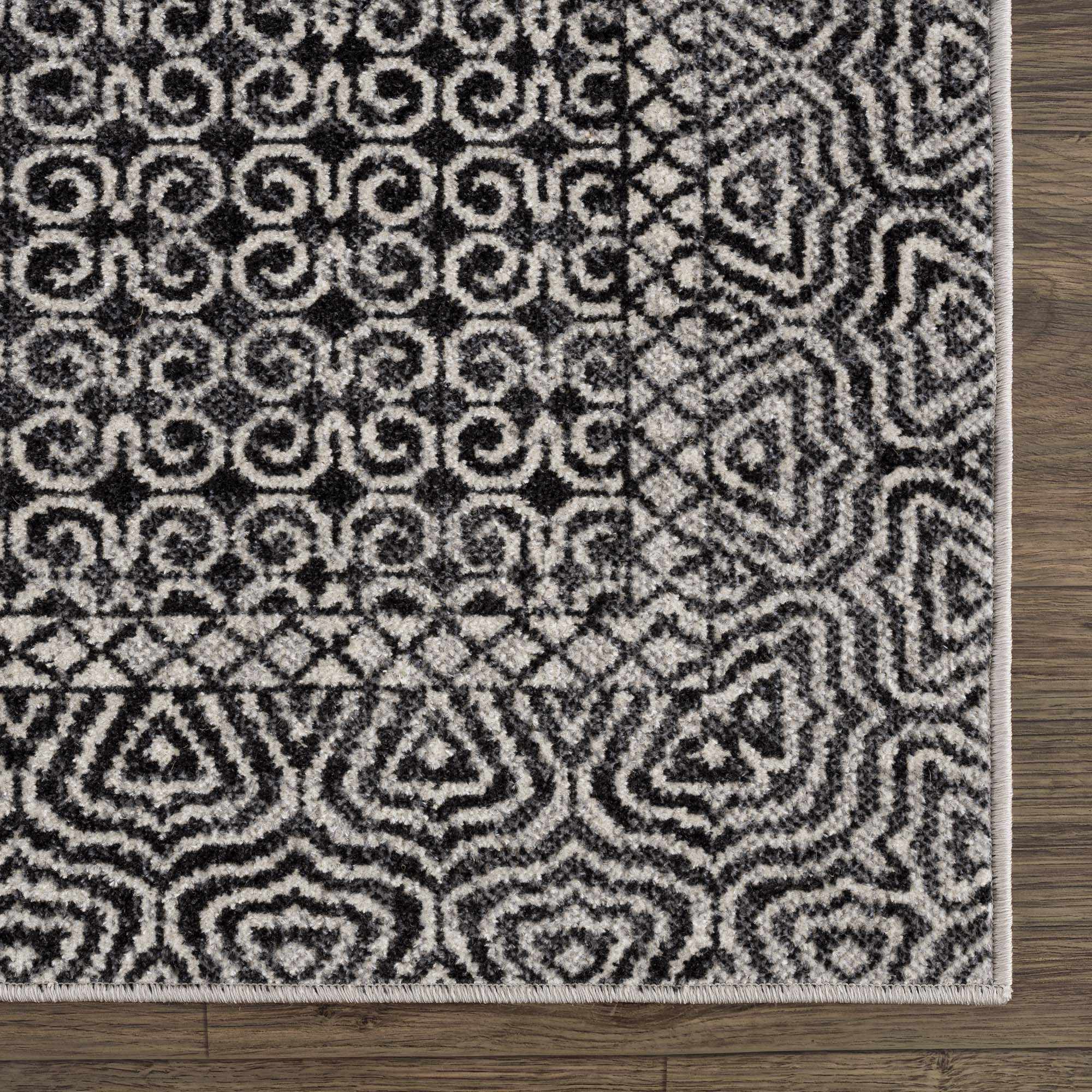 Coledale Black & White Washable Rug - Clearance by Boutique Rugs