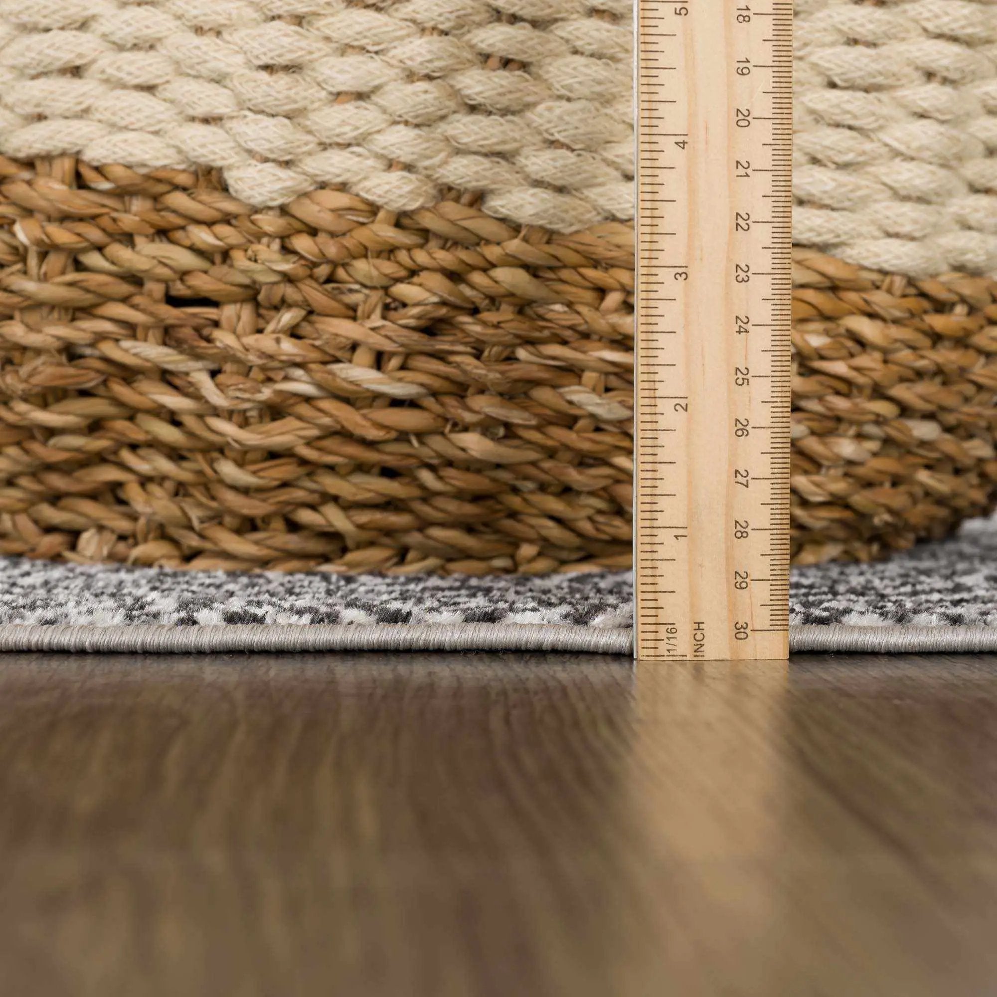 Coledale Black & White Washable Rug - Clearance by Boutique Rugs