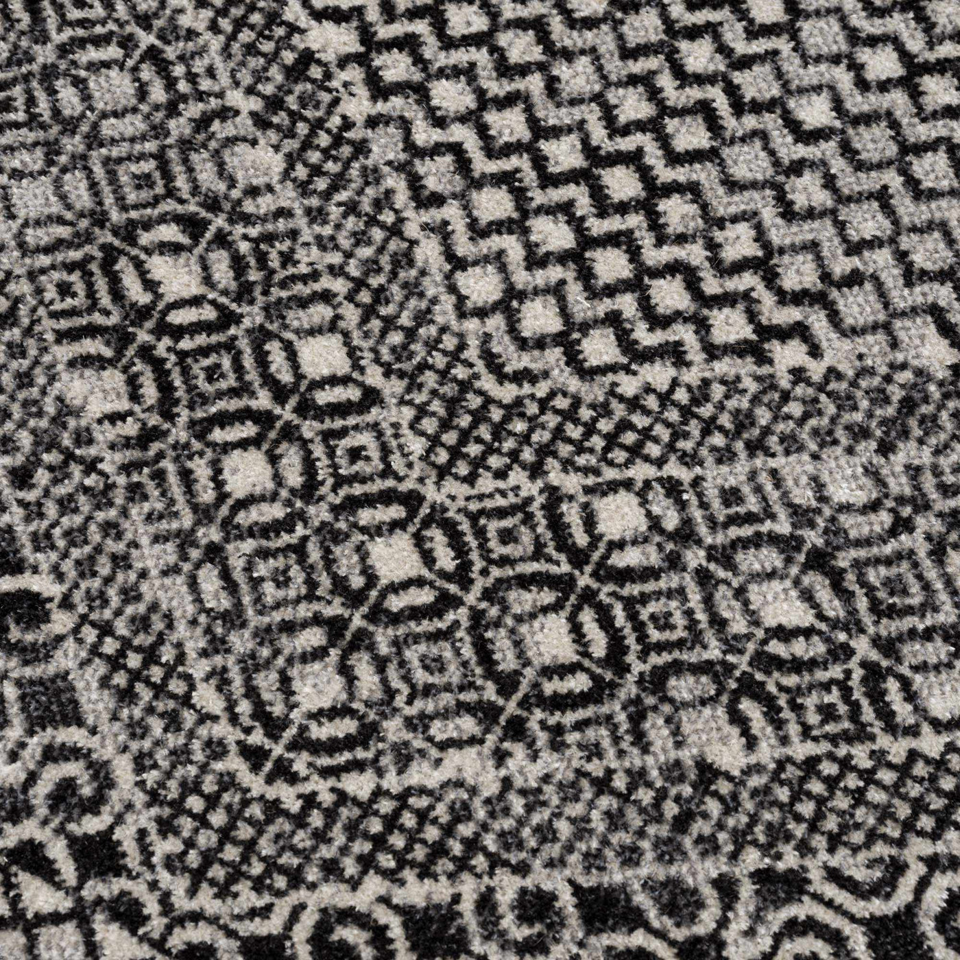 Coledale Black & White Washable Rug - Clearance by Boutique Rugs