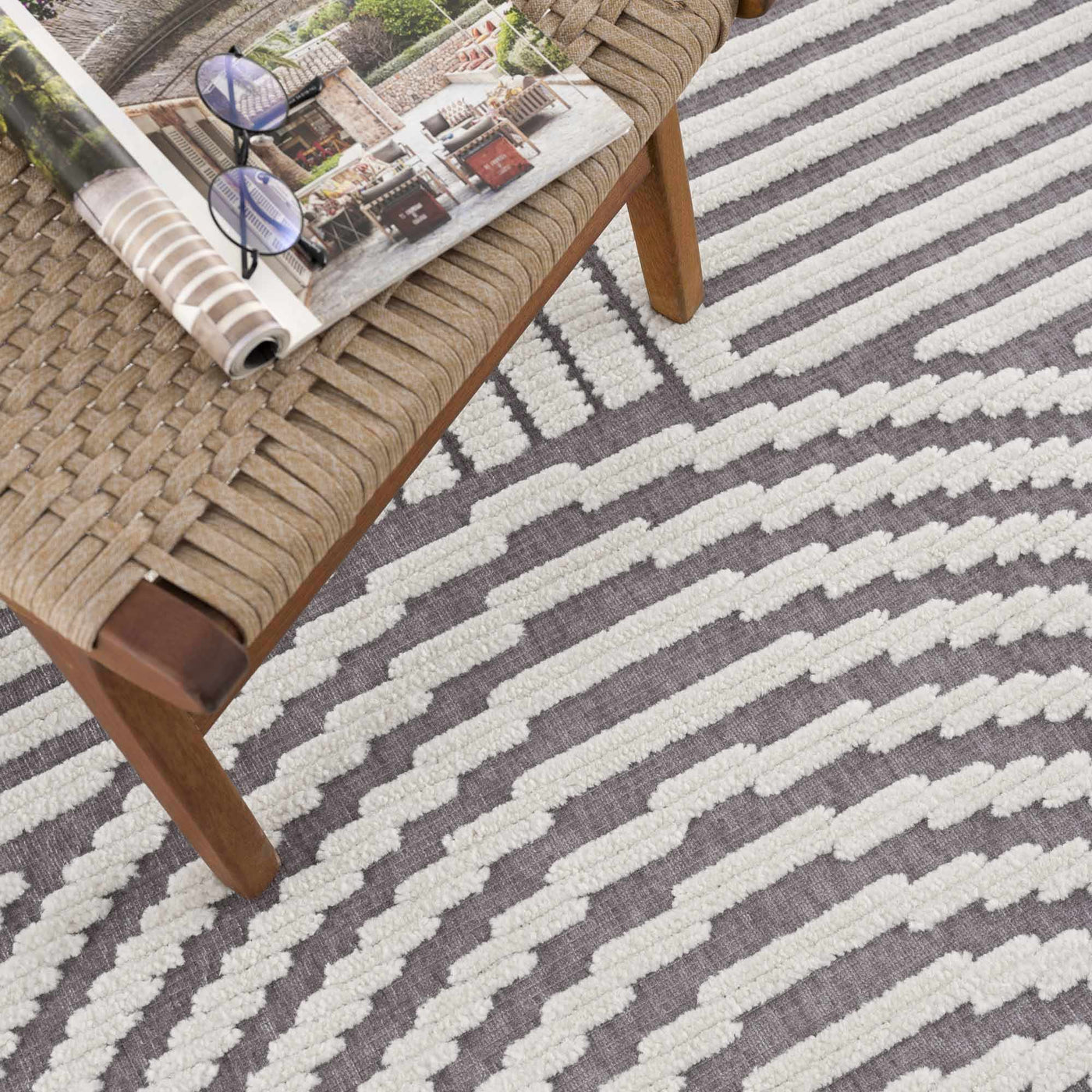 Deron Gray Rainbow Washable Rug by Boutique Rugs