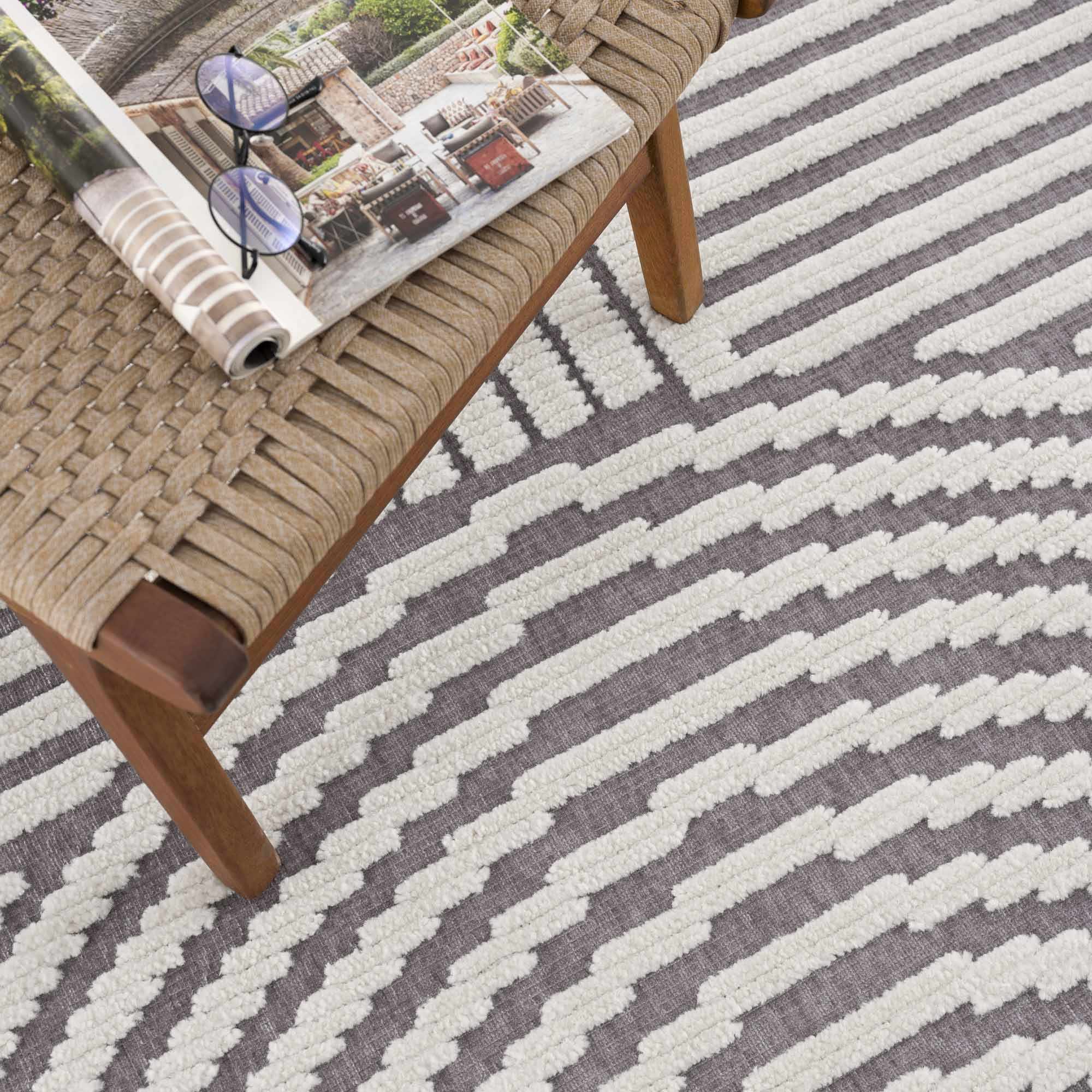 Deron Gray Rainbow Washable Rug by Boutique Rugs