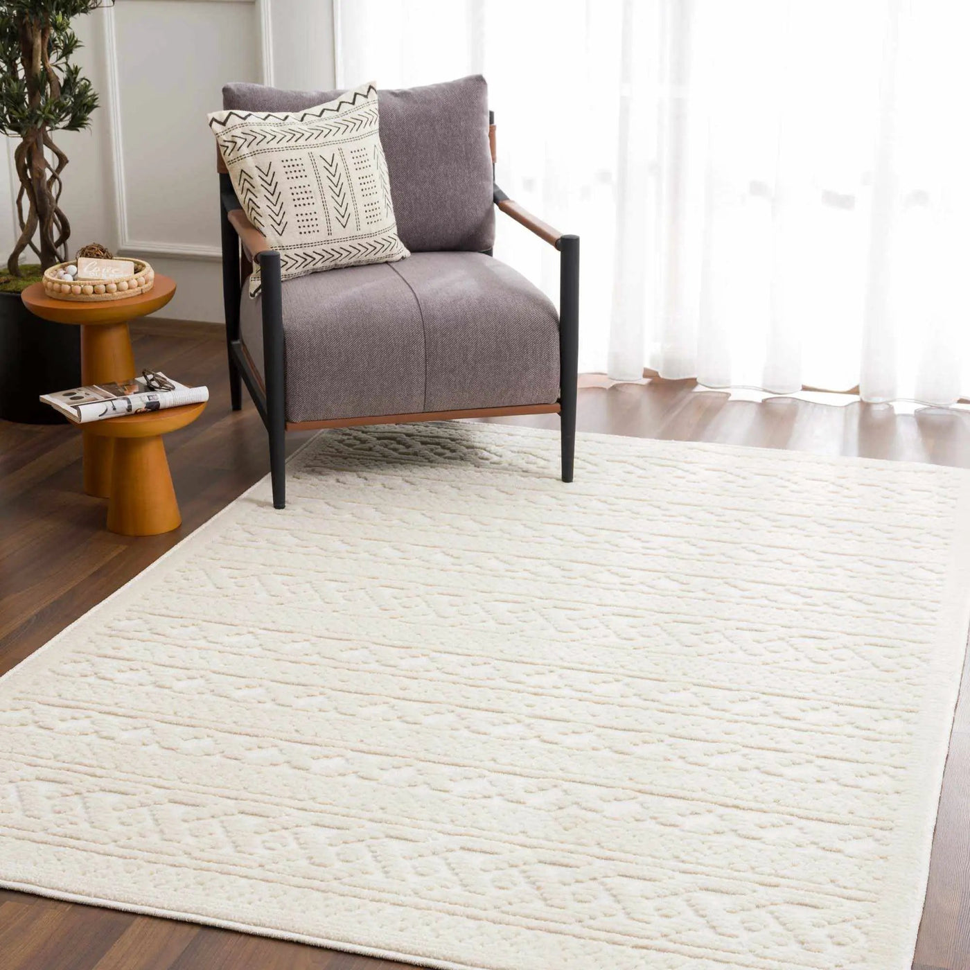 Fadey White 3D Washable Rug by Boutique Rugs