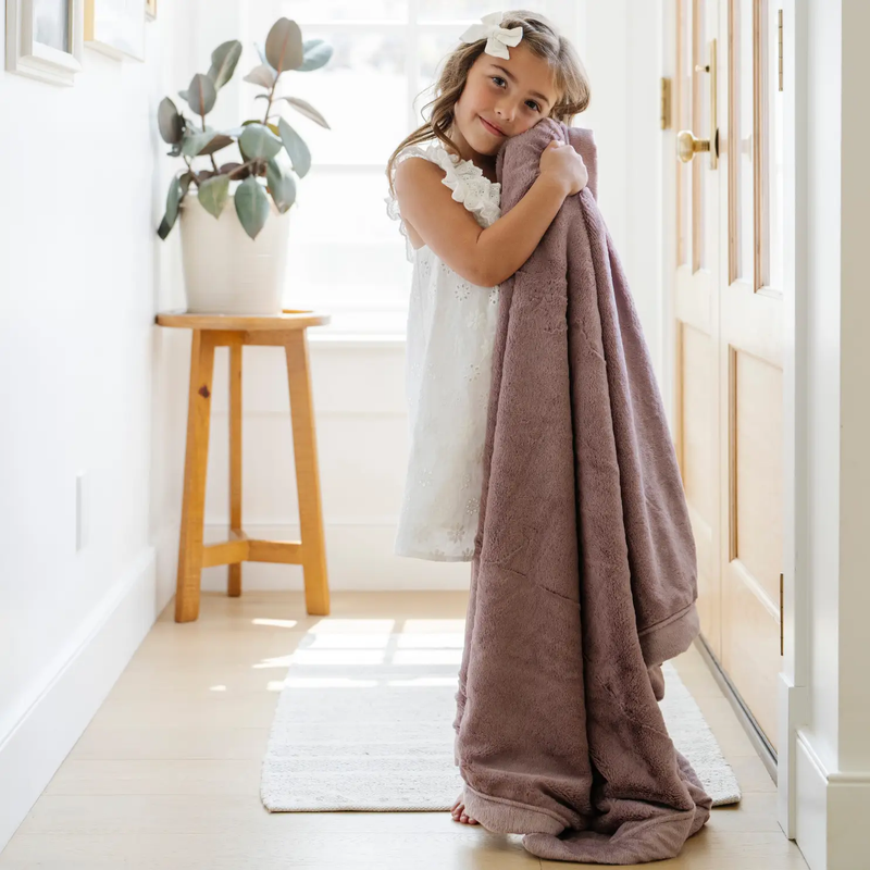 Lush Toddler Blankets by Saranoni by HouseOfZazla