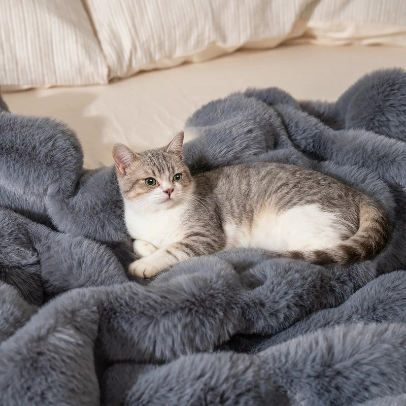 Luxury Fuzzy Plush Rabbit Fur Bubble Blanket for Armchair by DirectDeals