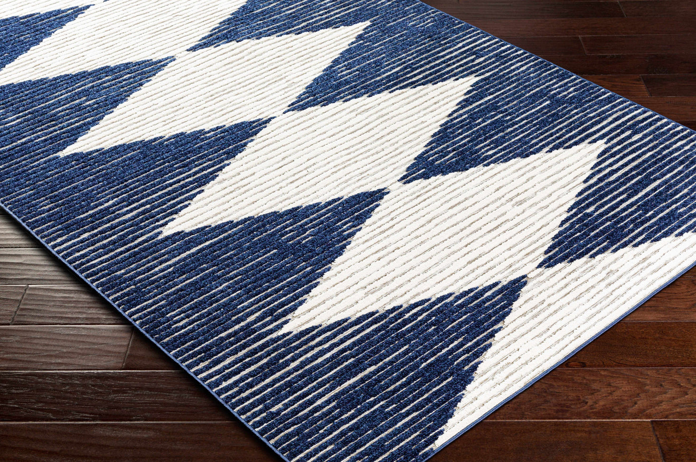 Masantol 3D Outdoor Area Rug - Clearance by Boutique Rugs