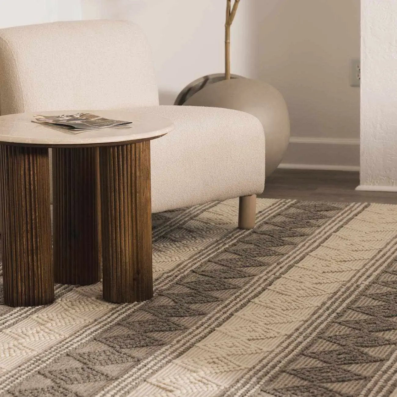 Mineola Wool Area Rug by Boutique Rugs