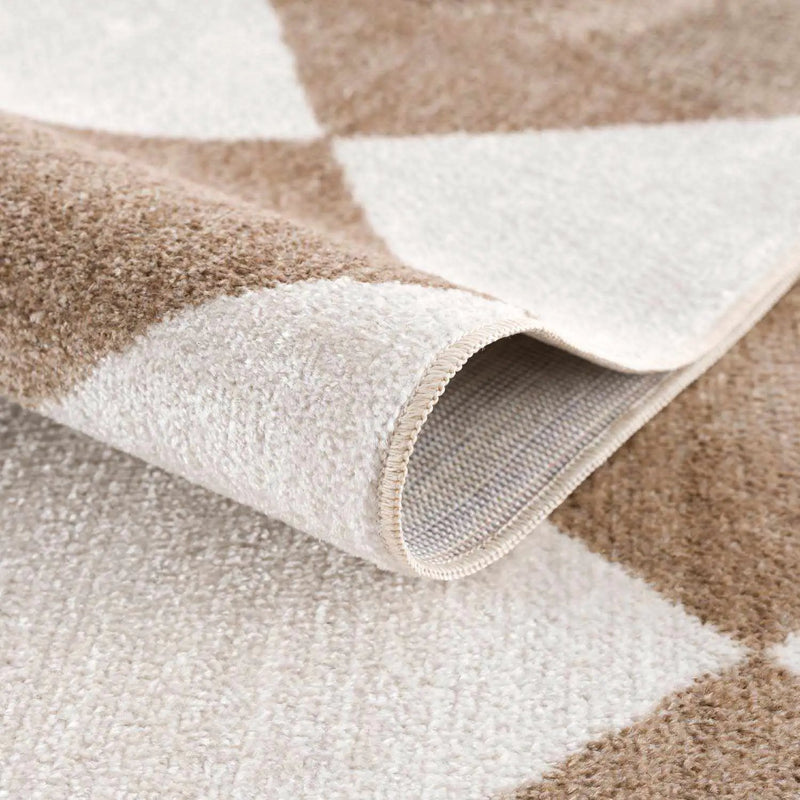 Ulric Brown Diamond Washable Area Rug by Boutique Rugs