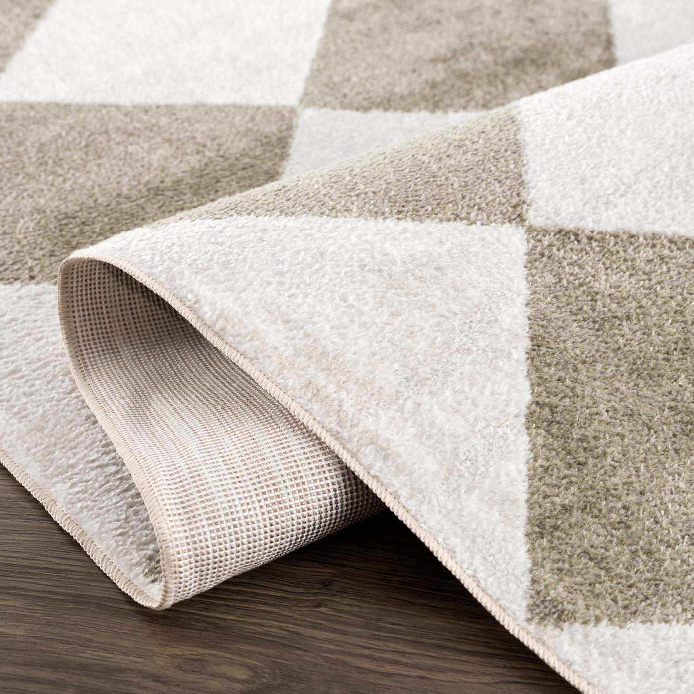 Ulric Green Diamond Washable Area Rug by Boutique Rugs
