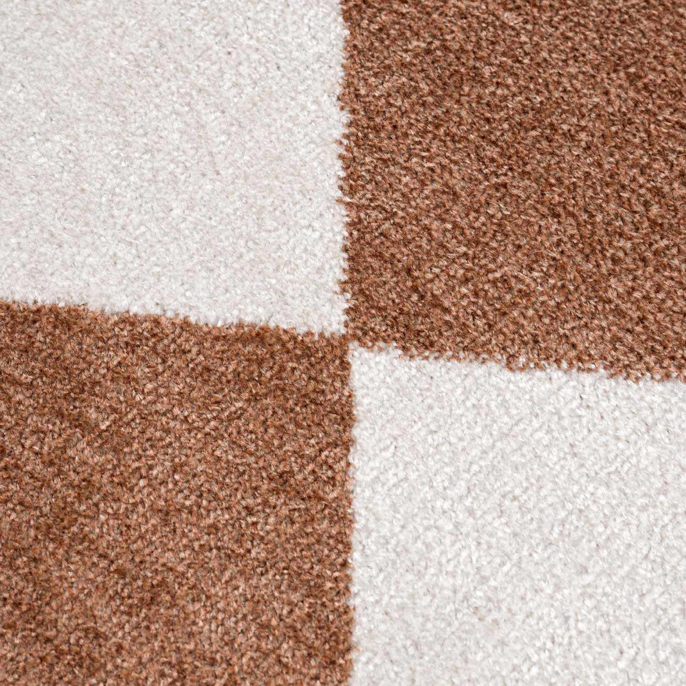 Ulric Chestnut Diamond Washable Area Rug by Boutique Rugs