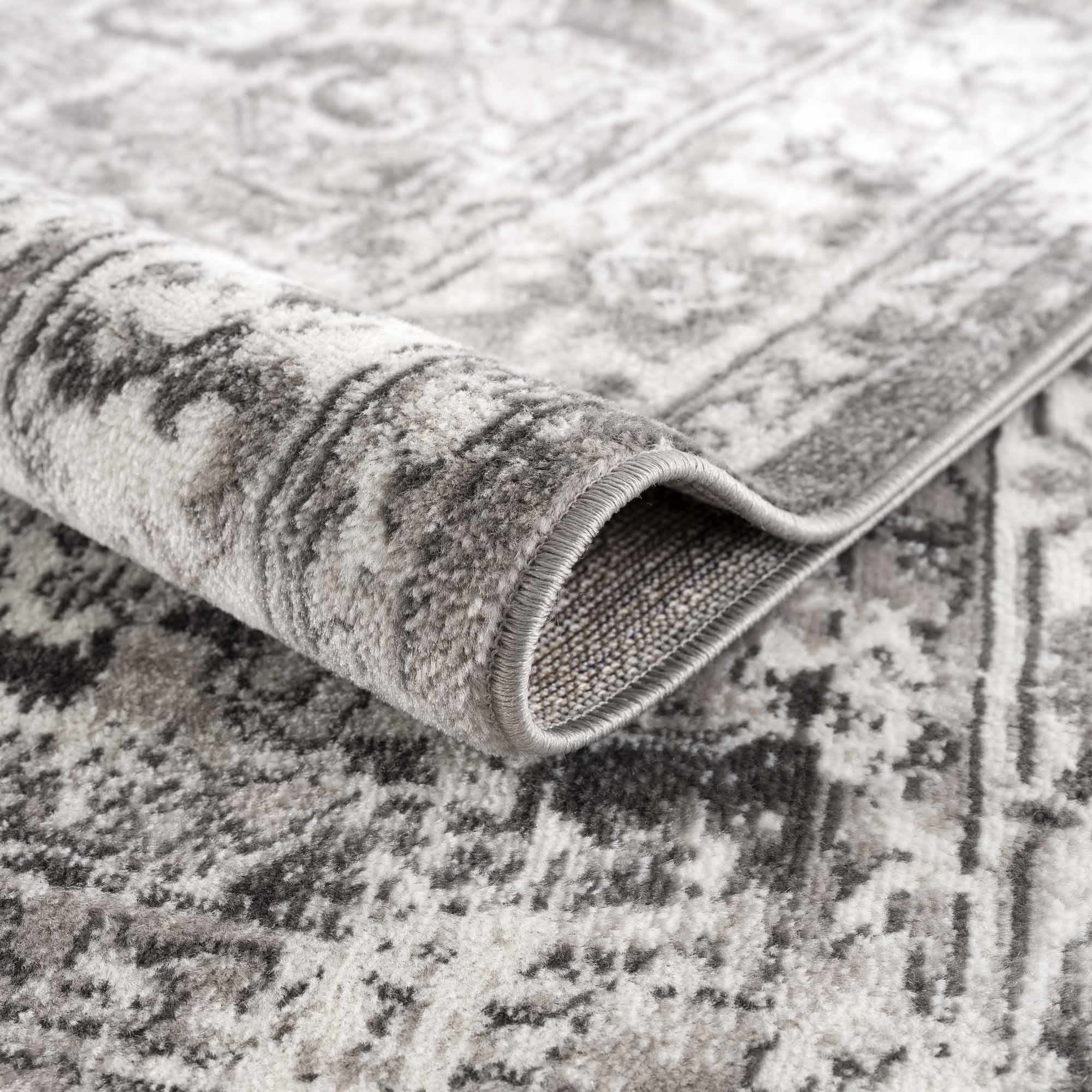 Eddie Area Rug - Clearance by Boutique Rugs