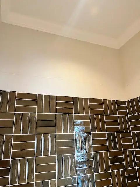 Olive Green 2.5x8 Glossy Ceramic Subway Deco Tile (38 pack, 5.38 sq ft/case) by Apollo Tile